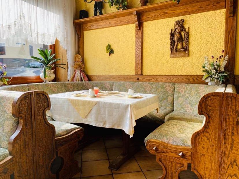 Gasthaus Castor 克洛滕 外观 照片