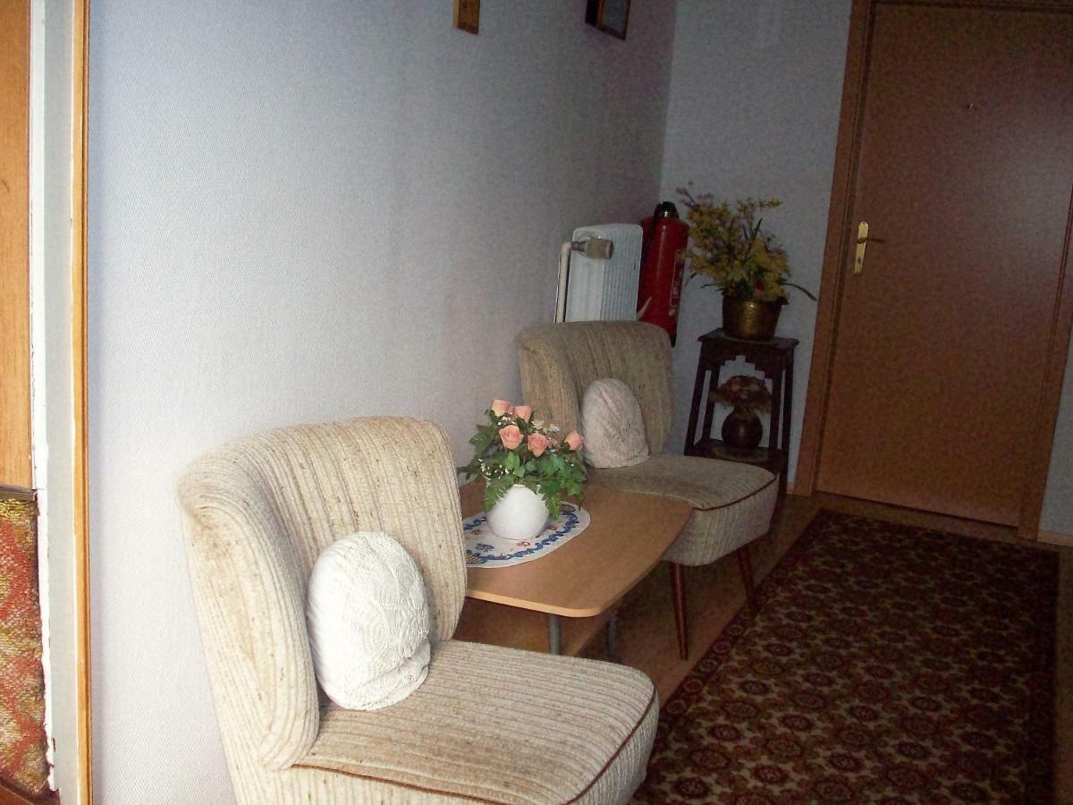 Gasthaus Castor 克洛滕 外观 照片